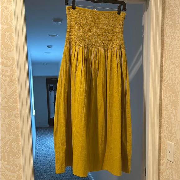 Mirth Savannah Skirt in Gilded size small - Picture 3 of 5